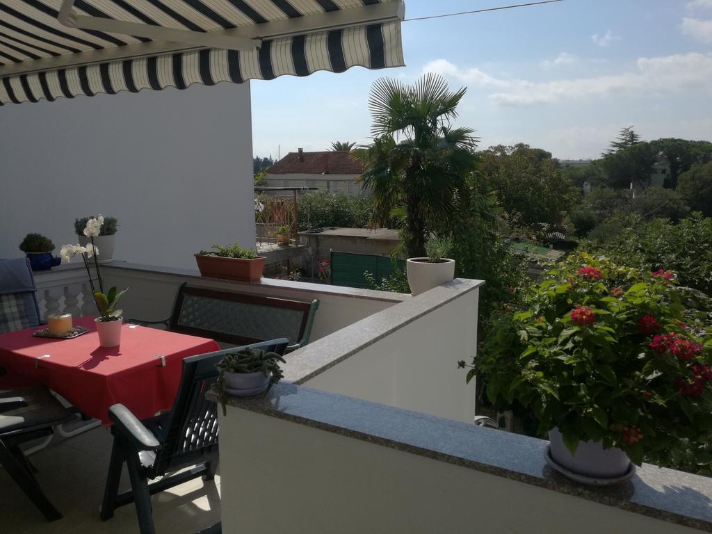 Apartment Vesna Zara Esterno foto