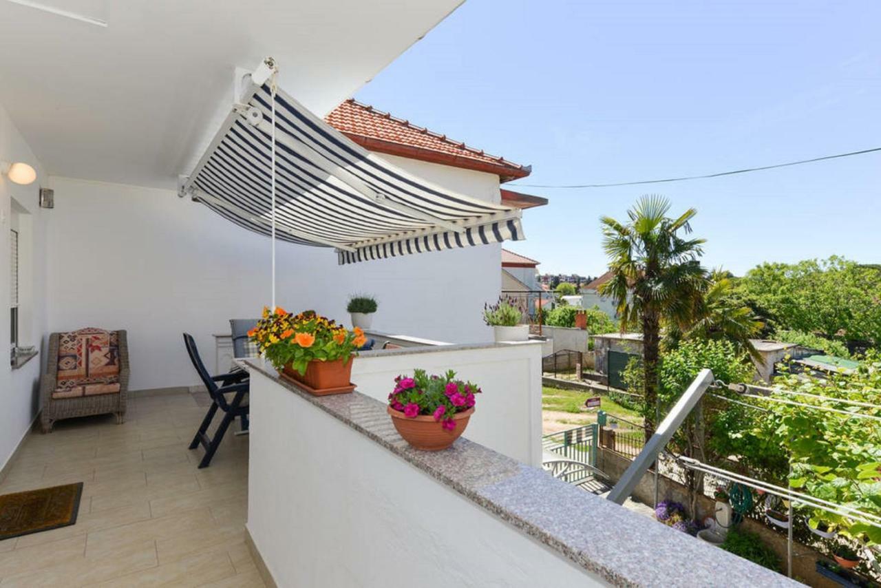 Apartment Vesna Zara Esterno foto